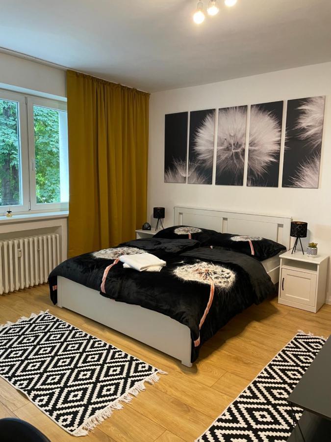 Studio Apartment Dandelion Bratislava Luaran gambar