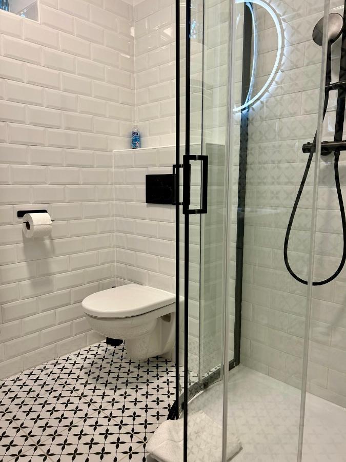 Studio Apartment Dandelion Bratislava Luaran gambar